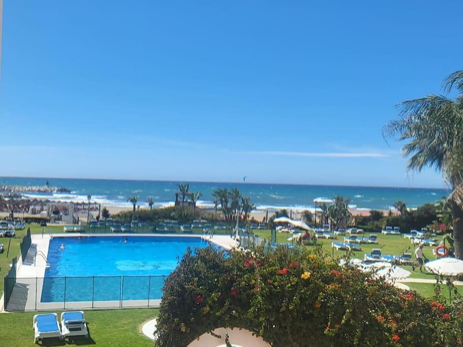 Casita Junto Al Mar En El Puerto De Cabopino Villa Marbella Dış mekan fotoğraf