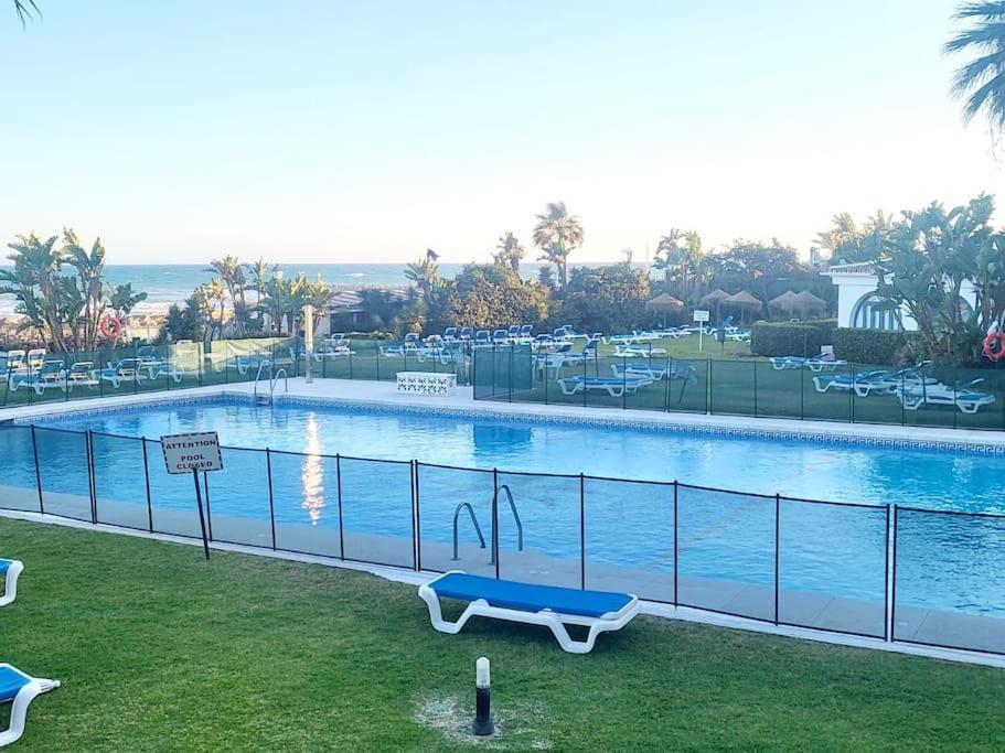 Casita Junto Al Mar En El Puerto De Cabopino Villa Marbella Dış mekan fotoğraf